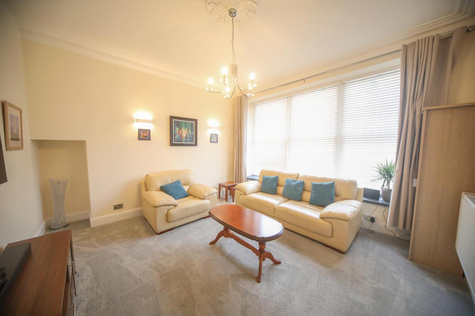 Lfracombe Holiday Apartment Close To Tunnels Beaches อิลฟราคูมบ์ ภายนอก รูปภาพ