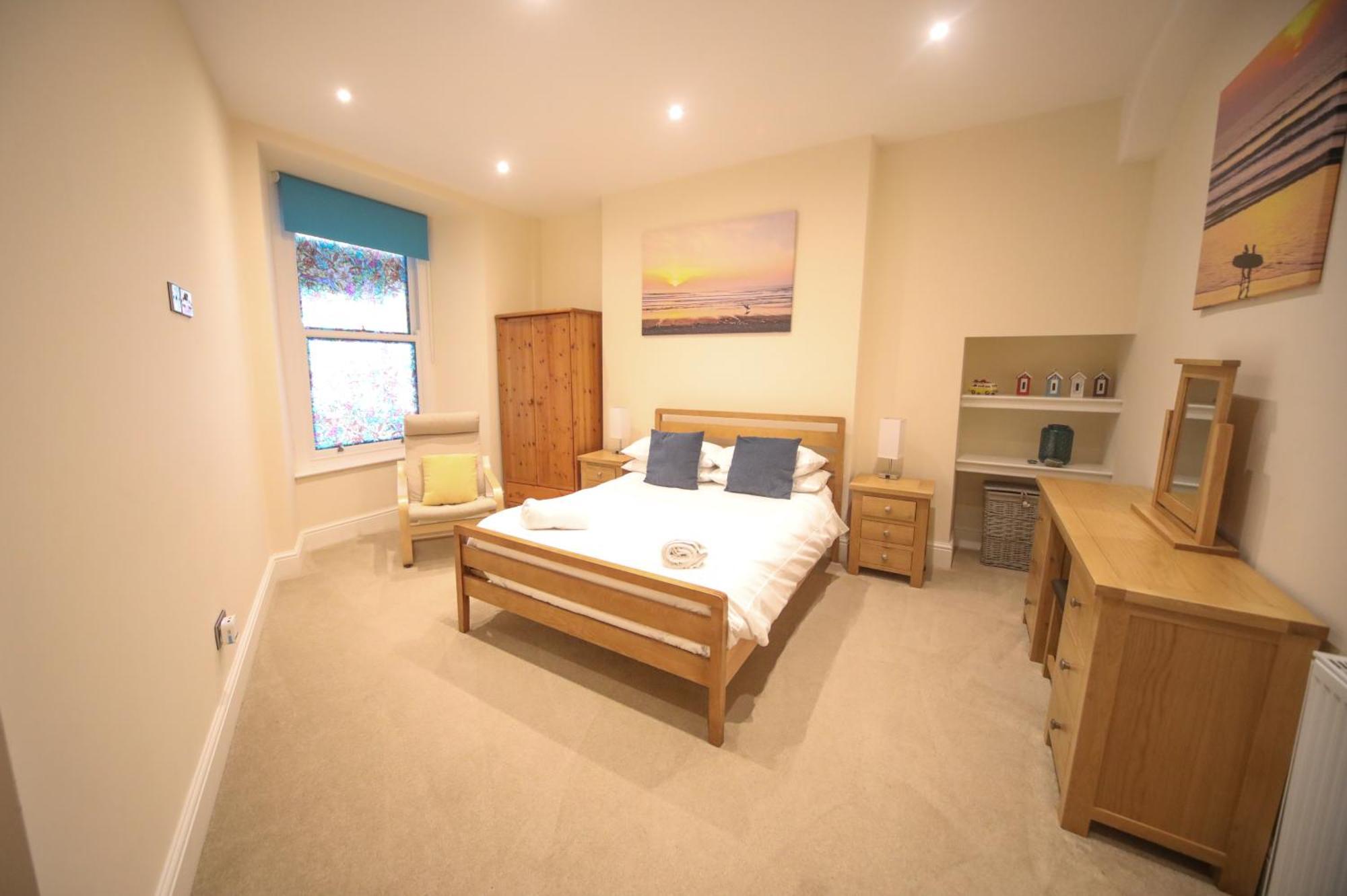 Lfracombe Holiday Apartment Close To Tunnels Beaches อิลฟราคูมบ์ ภายนอก รูปภาพ