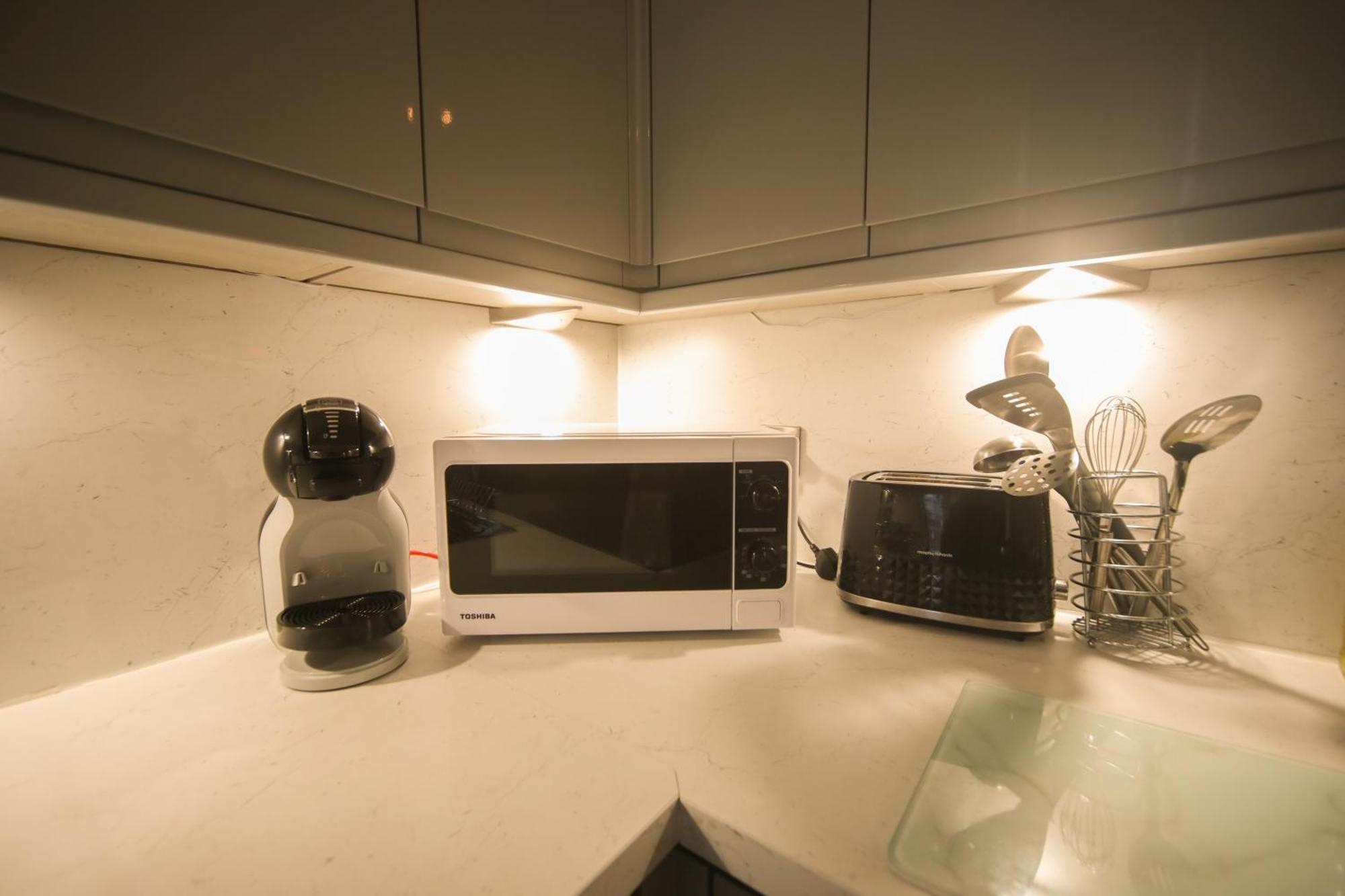 Lfracombe Holiday Apartment Close To Tunnels Beaches อิลฟราคูมบ์ ภายนอก รูปภาพ